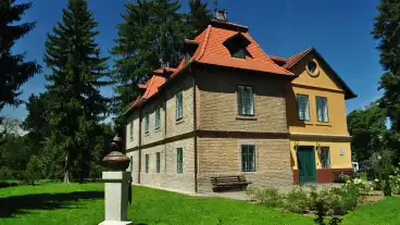 Hercegszanto Karapancsai Kastely 1