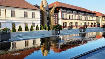 Herendi Porcelan Latogatokozpont 1