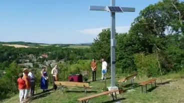 Homokkomarom Kereszt