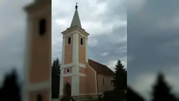 Ikervar Katolikus Templom 01