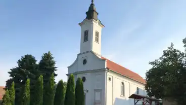 Iklad Evangelikus Templom