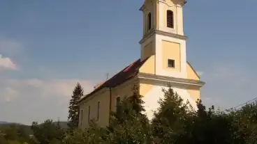 Ipolytolgyes Katolikus Templom 1