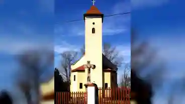 Jakabszallas Katolikus Templom