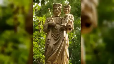 Janoshaza Szuz Maria Szobor