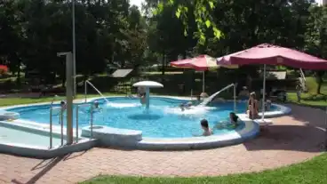 Jaszbereny Termalfurdp