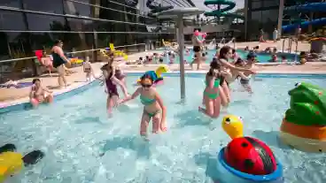 Kecskemet Elmenyfurdo 1