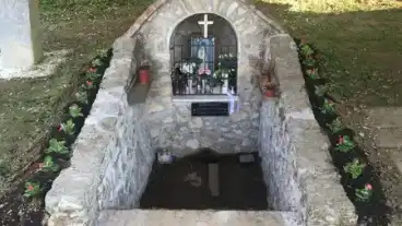 Kemestarodfa Mirod Forras