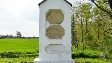 Kenderes Kakat Hid Emlekoszlopa