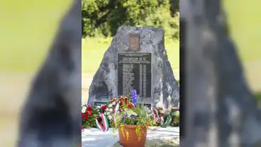 Kercaszomor Legbatrabb Falu Emlekmu