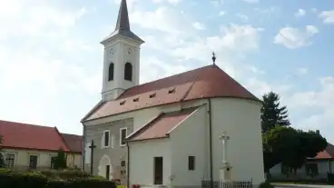 Kimle Sarlos Boldogasszony Templom 1