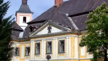 Kirandulastervezo Banhorvati Platty Kastely