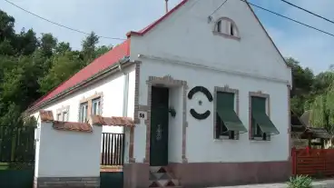 Kirandulastervezo Bata Fazekashaz