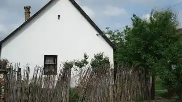 Kirandulastervezo Bata Halaszhaz 1