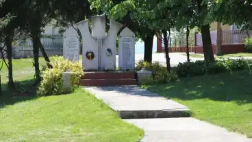 Kirandulastervezo Borsodszirak Vilaghaborus Emlekmu