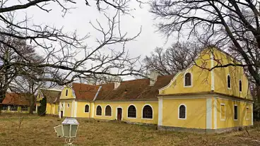 Kirandulastervezo Csombard Kuria