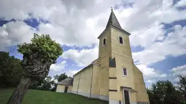 Kirandulastervezo Domoszlo Katolikus Templom 1