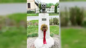 Kirandulastervezo Golle Fekete Istvan Szobor