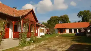 Kirandulastervezo Gomorszolos Okologiai Intezet Bemutatokozpont