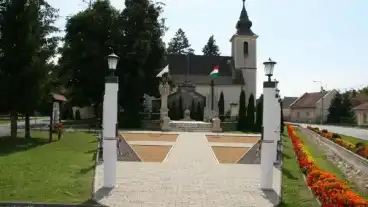 Kirandulastervezo Hidvegardo Millenium Ter