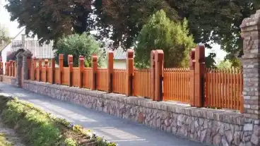 Kirandulastervezo Kaposmero Temetokerites Emlekmu