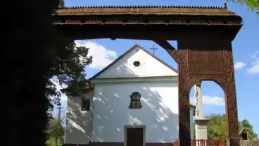 Kirandulastervezo Kety Kapolna