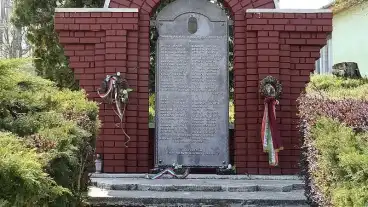 Kirandulastervezo Kisbarati Vilaghaborus Emlekmu