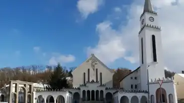 Kirandulastervezo Komlo Katolikus Templom