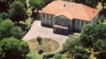 Kirandulastervezo Kurityan Pallavicini Kastely