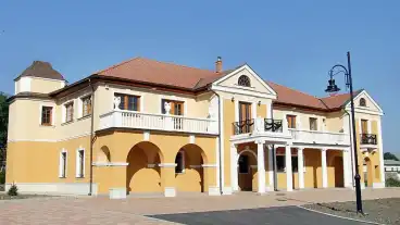 Kirandulastervezo Leh Hegyi Kastely