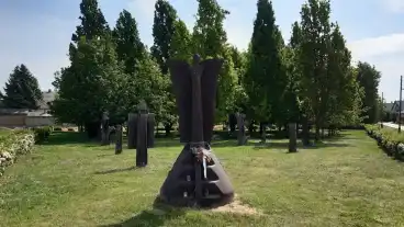 Kirandulastervezo Madocsa Vilaghaborus Emlekpark