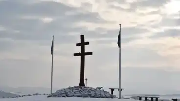 Kirandulastervezo Magyargec Kettos Kereszt