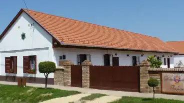 Kirandulastervezo Marok Tajhaz