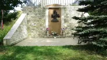 Kirandulastervezo Nekezseny Szeleczky Zita Emlekmu