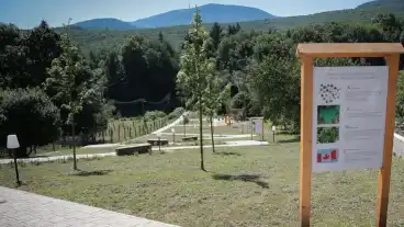 Kirandulastervezo Paradsasvar Osjuhar Mini Tanosveny