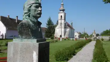 Kirandulastervezo Rozsafa Tinodi Szobor