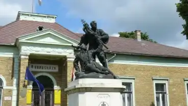 Kirandulastervezo Simontornya I Vilaghaborus Emlekmu