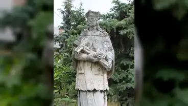 Kirandulastervezo Szarvasgede Nepomuki Szent Janos Szobor