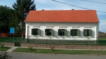 Kirandulastervezo Szentlaszlo Csuhemuzeum