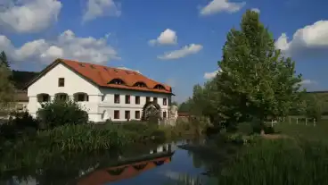 Kirandulastervezo Szinpetri Papirmalom 1