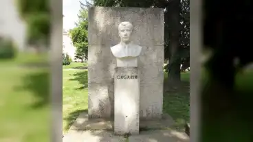 Kirandulastervezo Taszar Gagarin Szobor