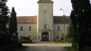 Kirandulastervezo Vep Kastely 01