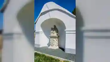 Kirandulastervezo Zsira Pieta Szobor