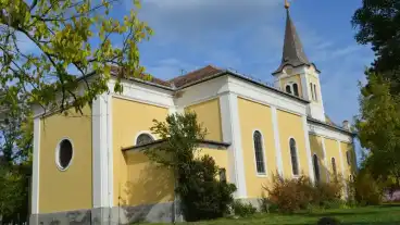 Korosladany Katolikus Templom