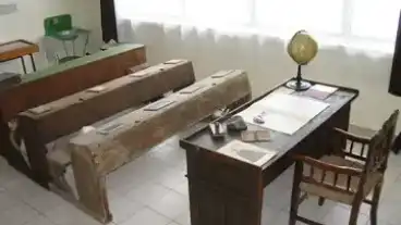 Kotelek Iskolatorteneti Kiallitas