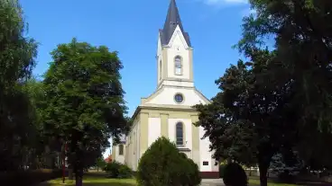 Kunbaja Katolikus Templom