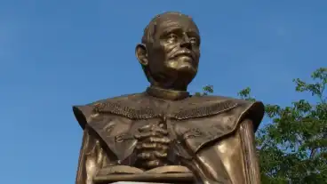 Kunszentmiklos Baksay Sandor Szobor