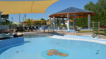 Lakitelek Gyarmati Dezso Tanuszoda Es Termalfurdo 1