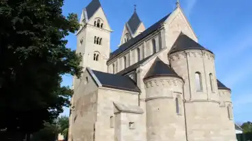 Lebeny Szent Jakab Plebaniatemplom 1