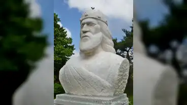 Lokoshaza Szent Istvan Szobor