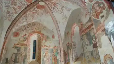 Lonya Reformatus Templom 1